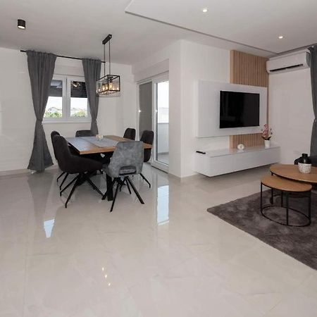 Penthouse Paola- Modern And Luxury Apartment In Задар Екстериор снимка