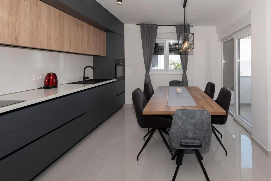 Penthouse Paola- Modern And Luxury Apartment In Задар Екстериор снимка